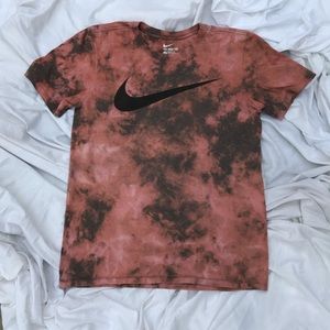 Nike Bleached T-Shirt